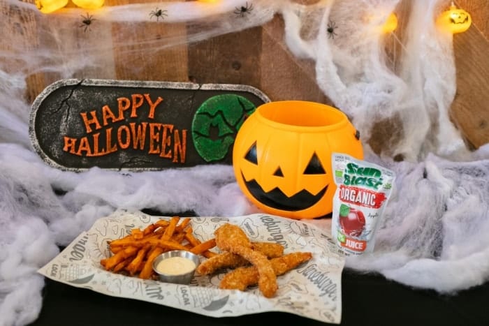 Bareburger celebrates halloween