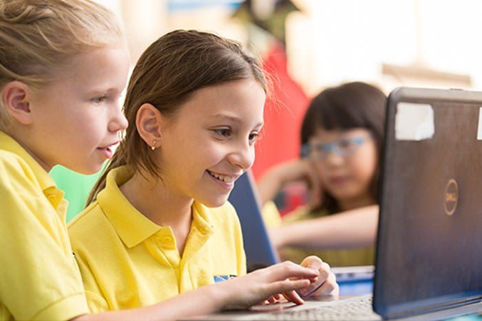 4 Steps To Help Keep Your Child Safe Online