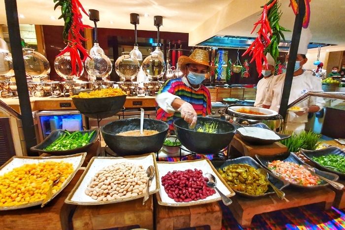 New Year’s Brunches, Dinners And Parties In Abu Dhabi