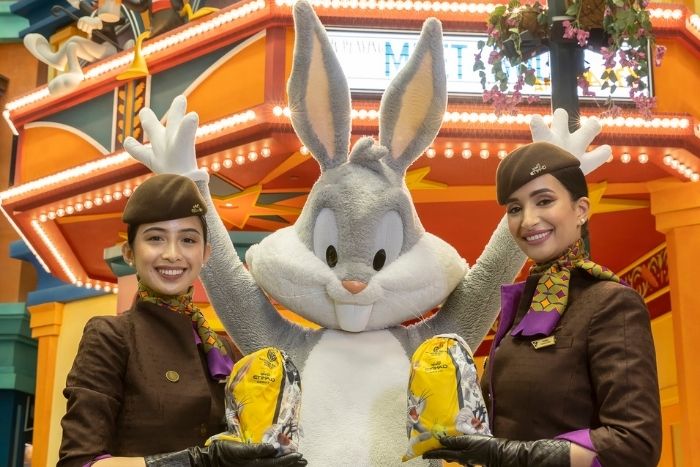 Etihad Airways And Warner Bros. World™ Abu Dhabi Launches New Family Flying Experience