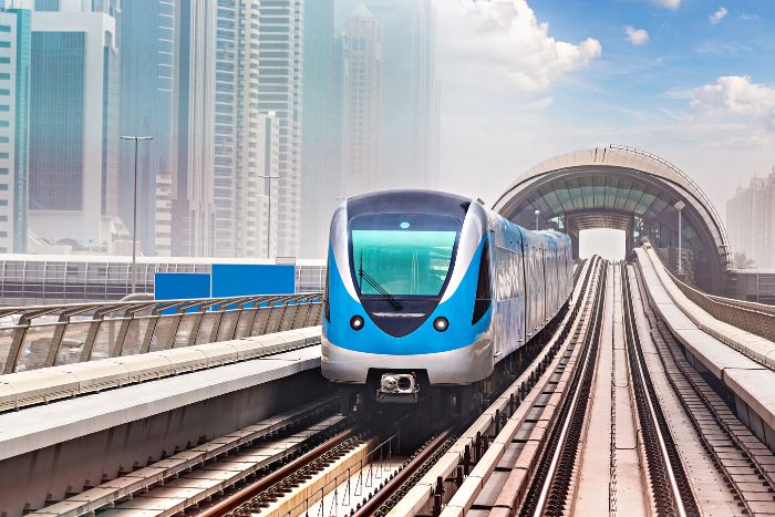 Eid Al Fitr 2023 Dubai Announces Free Parking And Timings For Metro