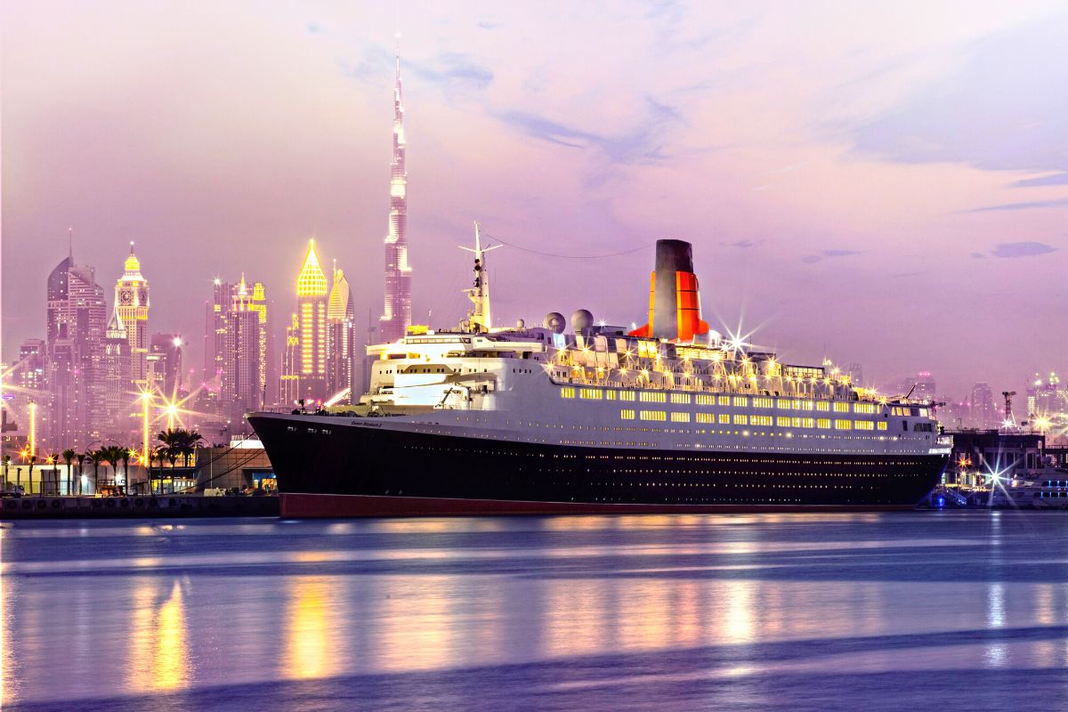 Queen Elizabeth Ii Dubai