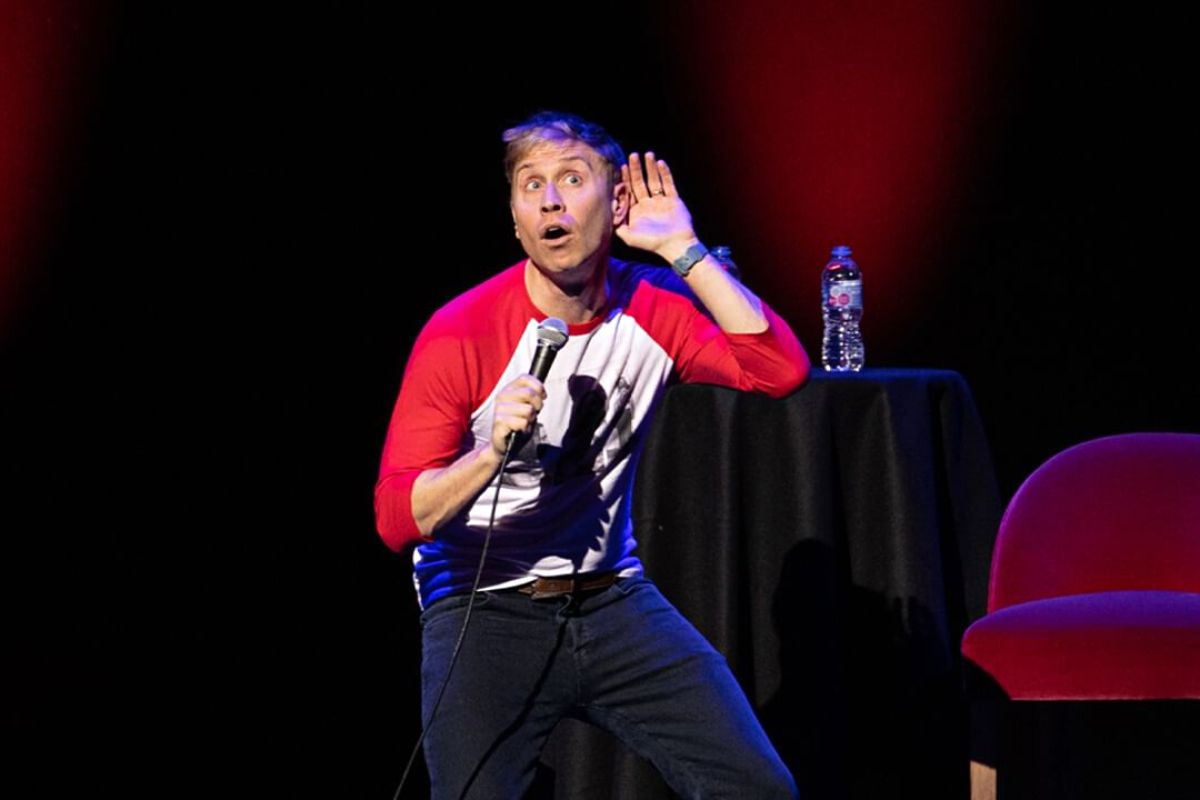 Russell Howard In Dubai