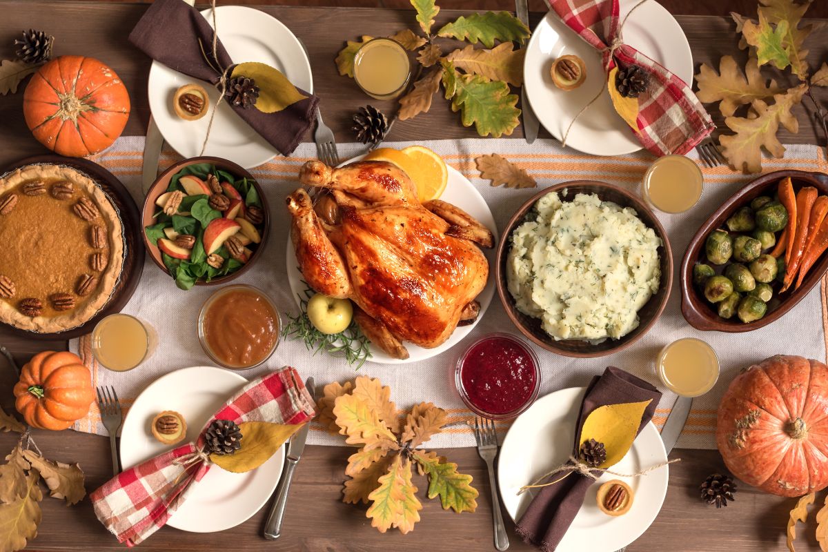 Turkey Takeaway In Dubai, Turkey Takeaway 2023, Dubai Christmas, Dubai Thanksgiving, Dubai Festive, Dubai Festive Season, Dubai Festive Season 2023, Dubai Christmas 2023, Dubai Thanksgiving 2023, Thanksgiving 2023 Uae