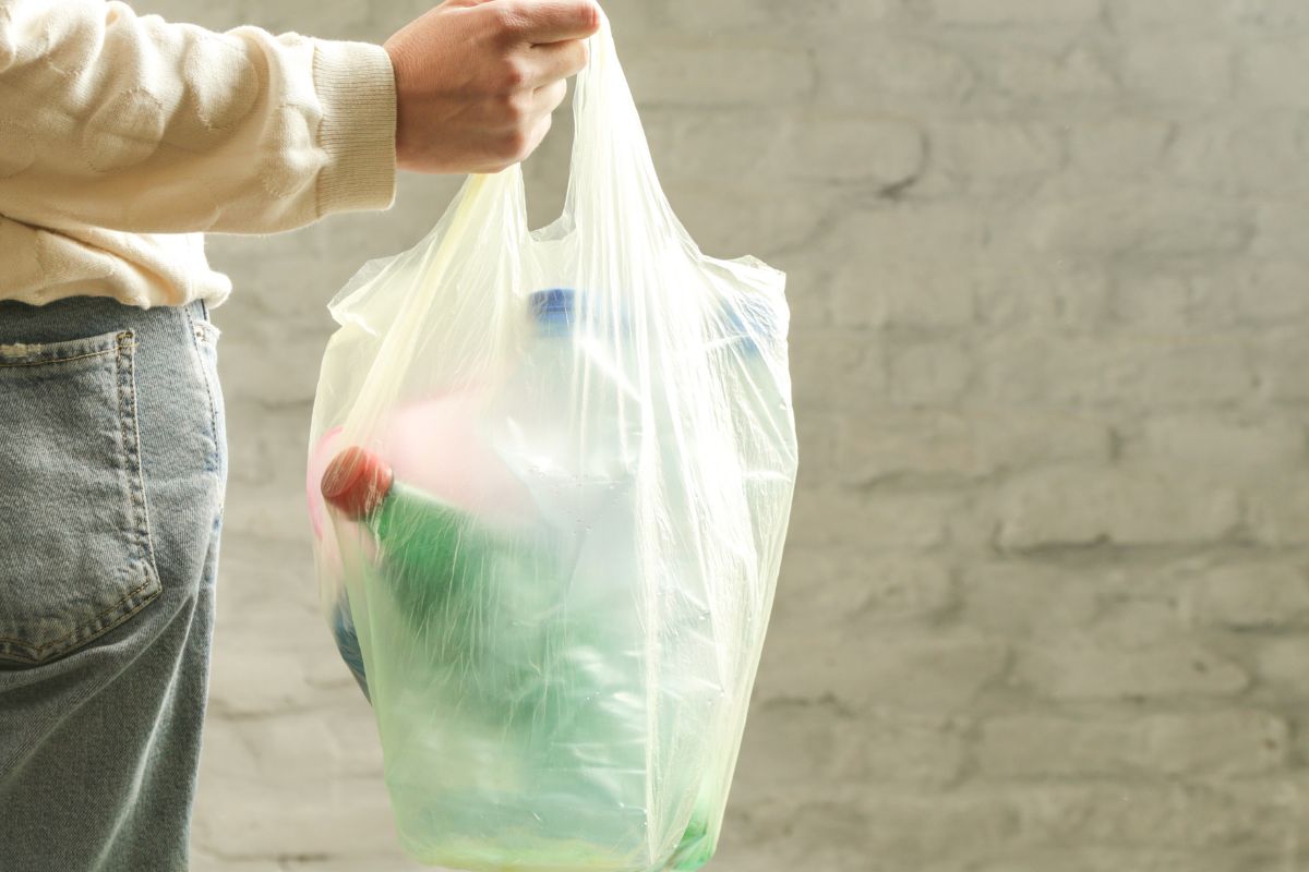 Dubai Single Use Plastic Ban Starts This Summer 2024