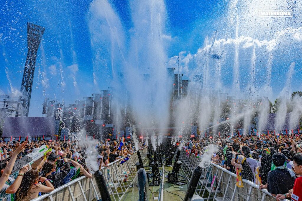 Water splashing everywhere and people at the Waterbomb Festival to be held in Dubai Festival City Mall on 7 to 8 June