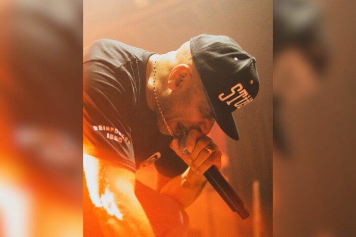 Goldie Singing On A Concert As He Headlines In Dubai