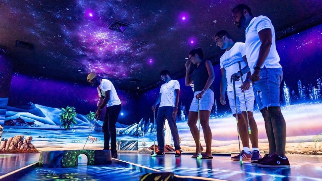 3d blacklight mini golf dubai