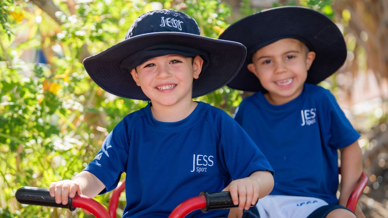 Jumeirah english speaking school (jumeirah)