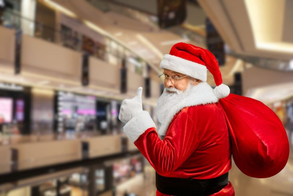 Cricket, Santa, and festive fun at Mall of the Emirates