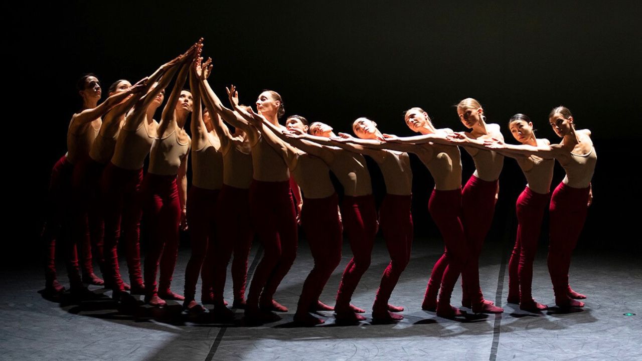 Carmina burana dubai opera performance