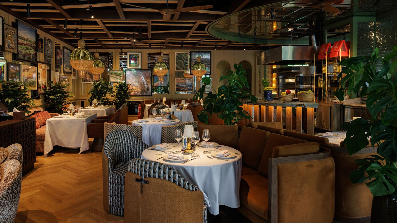 arrogante dubai interior