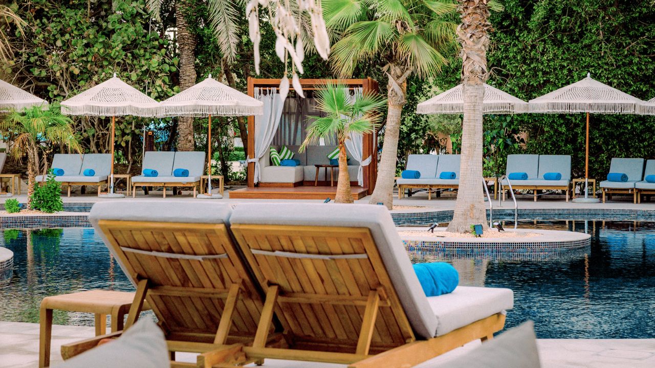 Barasti beach bar pool & beach 2025