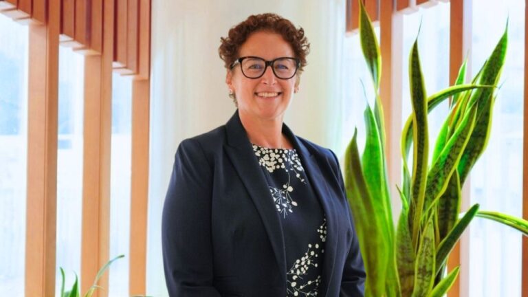 Ash mount school dubai founding principal abigail fishbourne