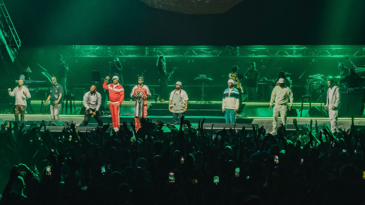 Wu-Tang Forever tour live performance.
