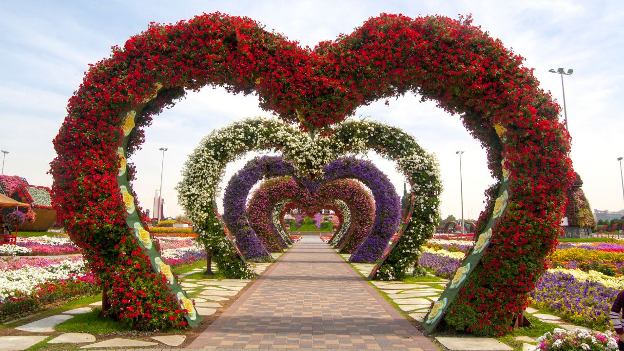 heart flower brigde