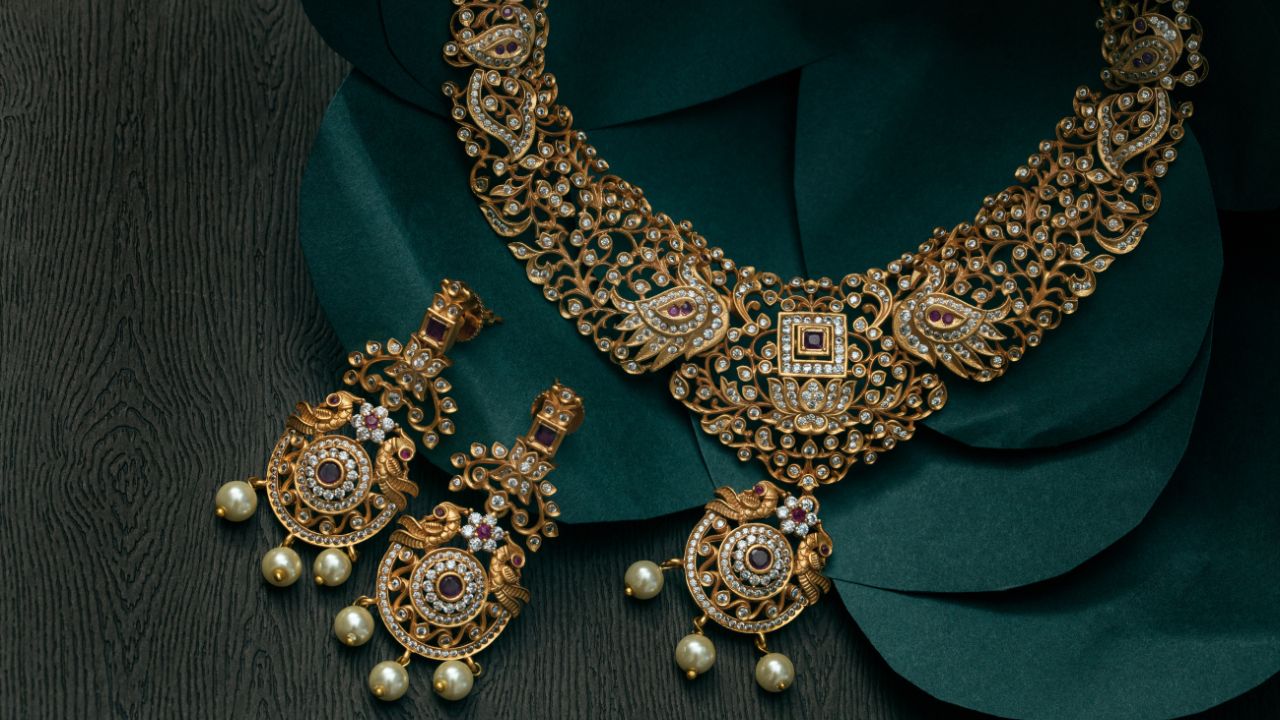 jewellery items
