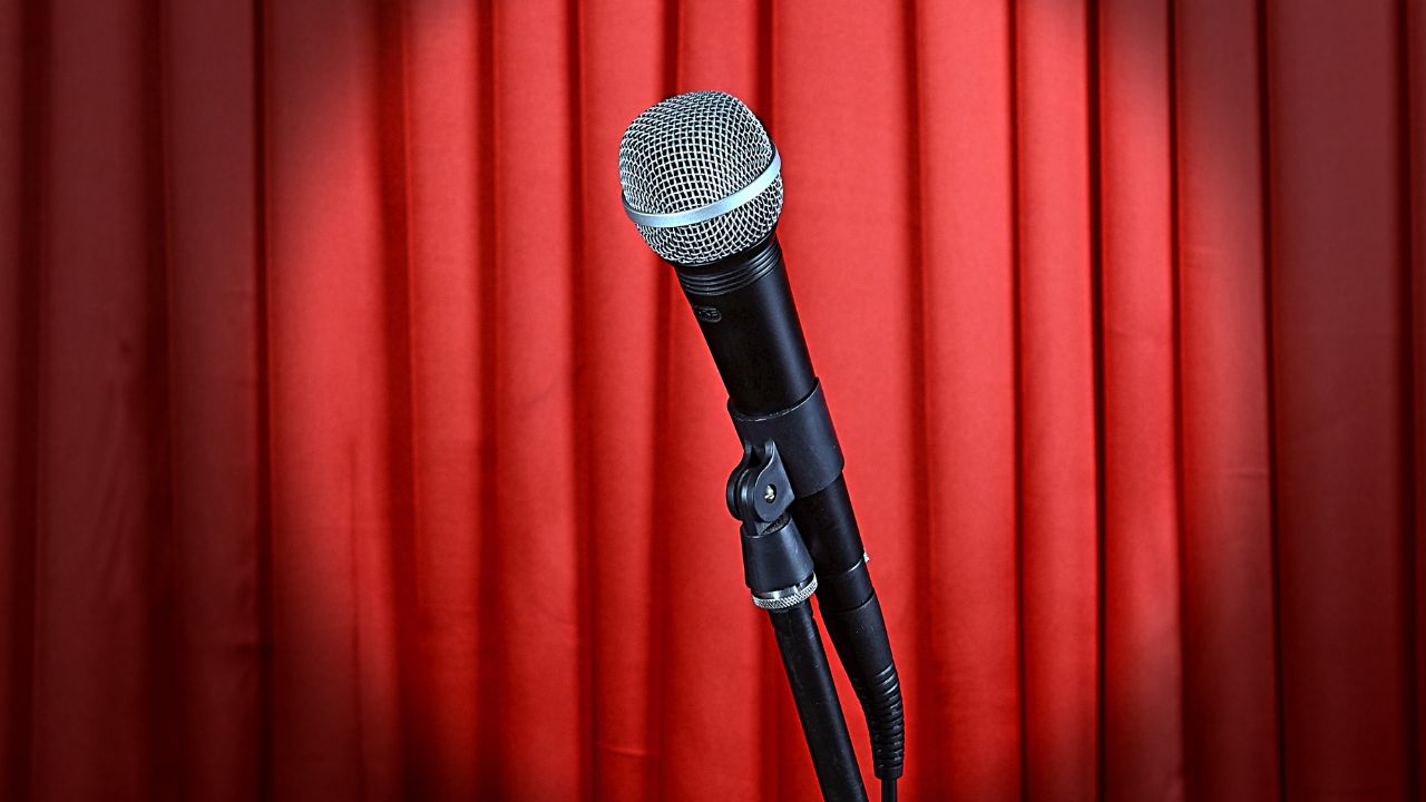 Microphone