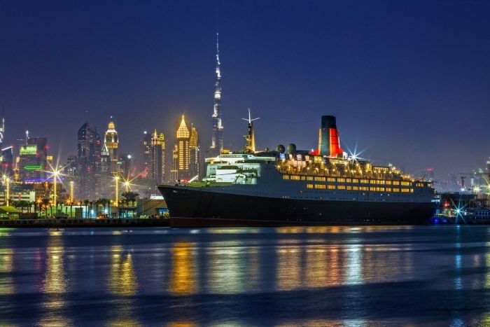 Queen’s Platinum Jubilee QE2