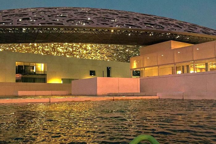 Kayaking Louvre Abu Dhabi