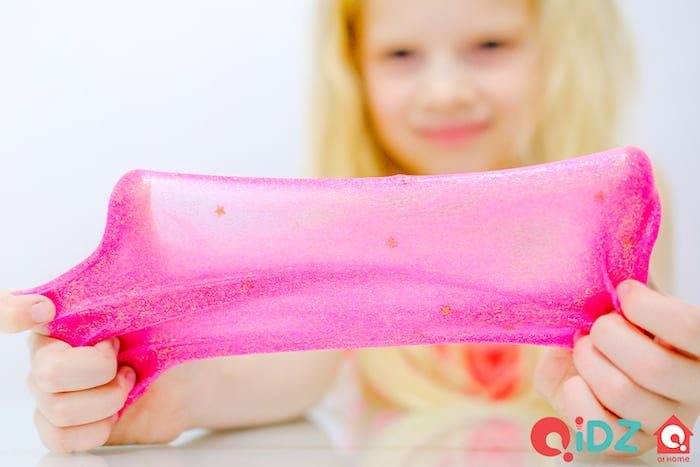 QiDZ-At-Home_Stretchy-slime_Crafts-for-kids-in-dubai.png copy